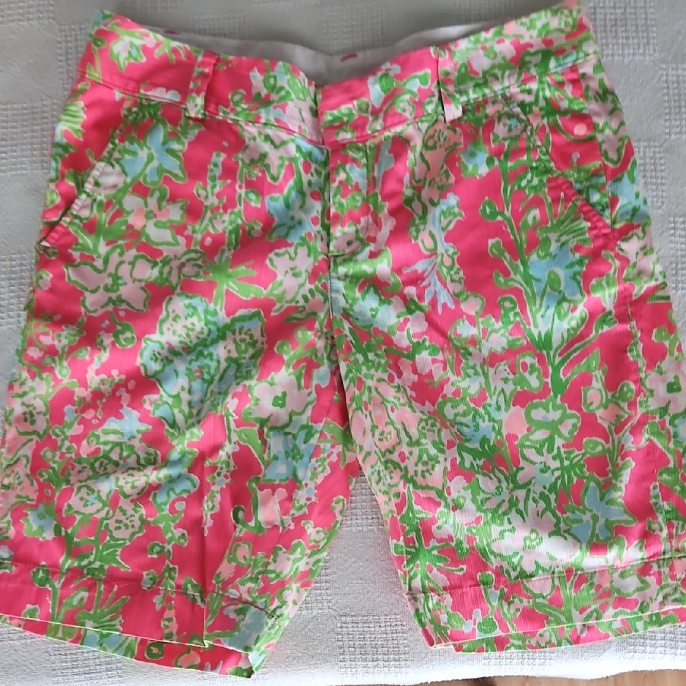 Lilly Chipper (Bermuda) Floral Pink and Green Women's Shorts